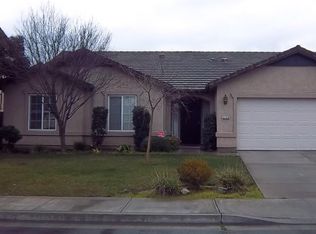 2129 W Picadilly Ln, Hanford, CA 93230