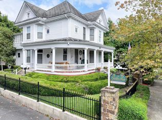 318 Quapaw Ave, Hot Springs, AR 71901