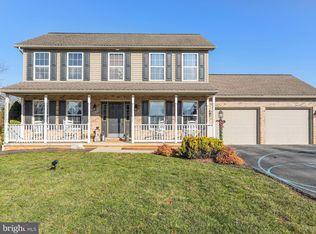13205 Whispering Spring Dr, Greencastle, PA 17225