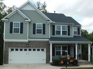 17519 Graffis Ter, Moseley, VA 23120