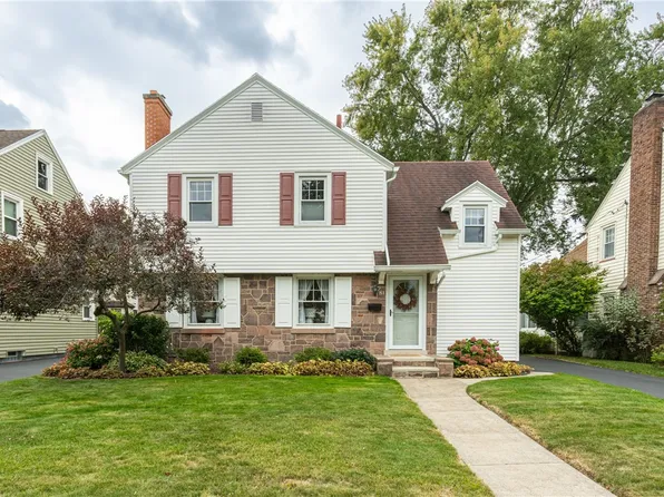 81 Covington Rd, Rochester, NY 14617