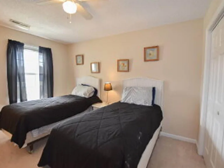 770 Charter Dr #C10 — Photo 11