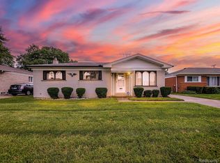 14144 Martin Rd, Warren, MI 48088