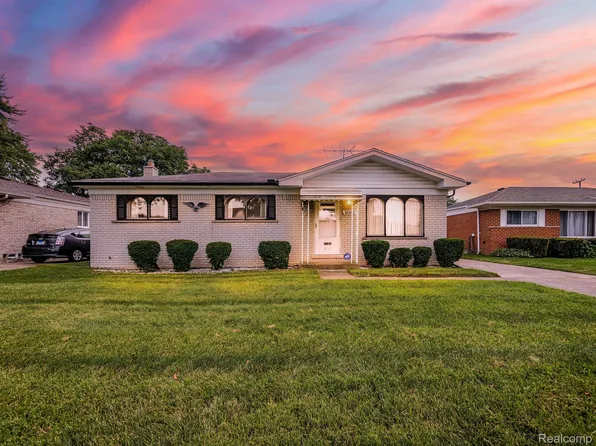 14144 Martin Rd, Warren, MI 48088