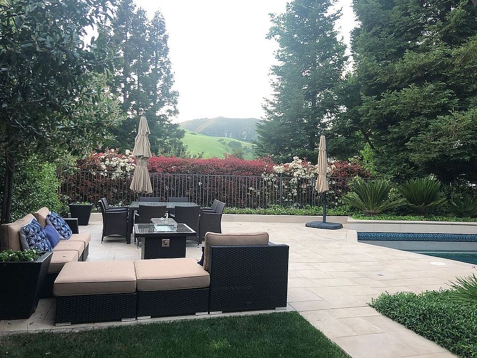 2nd image of 4205 Quail Run Dr