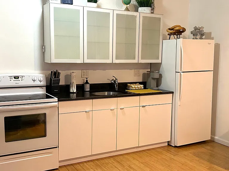 139 Washington St #407 — Photo 6