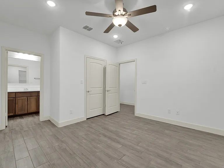 117 Community Dr — Photo 28