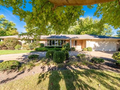 21 E Stonegate Dr, Prospect Heights, IL, 60070