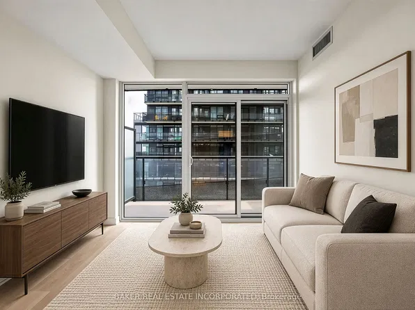 117 Broadway Ave #3213, Toronto, ON M4P 1V3