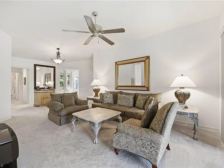 866 Carrick Bend Cir #202 — Photo 7