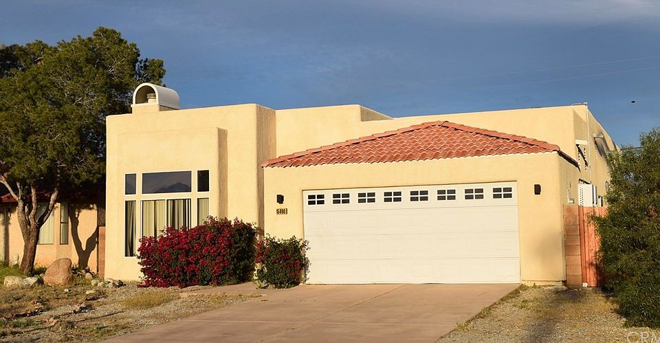 1st image of 15690 Avenida Ramada