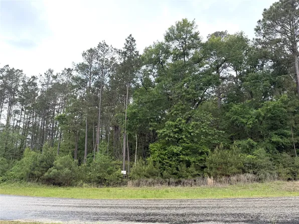 8-11-4B Sundog Rd, Huntsville, TX 77340