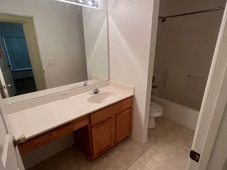 2524 Abacus Ct — Photo 8