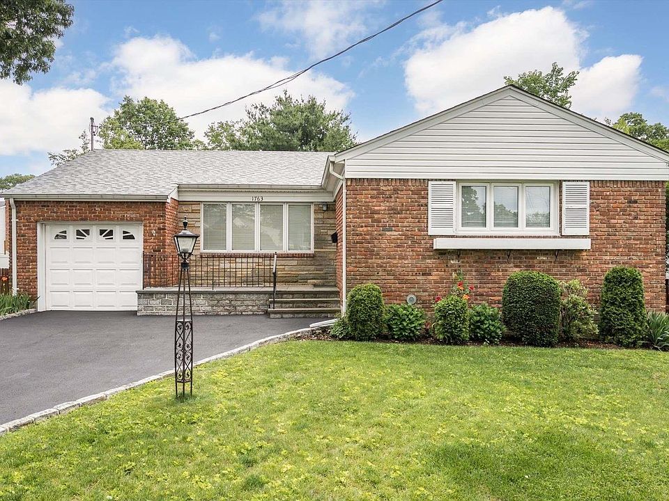 1st image of 1763 East Drive