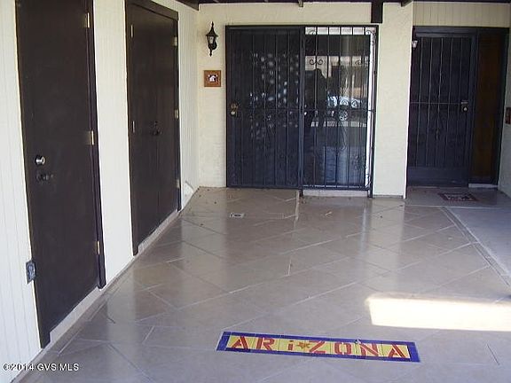 2nd image of 491 N Calle De Las Profetas