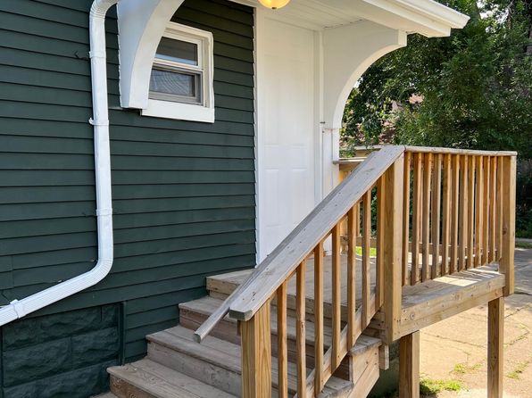 124 Oak St #3