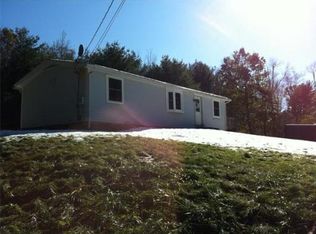 16 Millbury Rd, Oxford, MA 01540