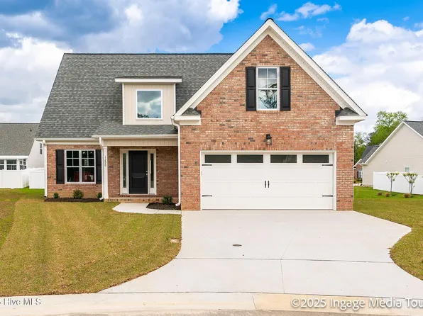 1200 Hunley Ct, Winterville, NC 28590