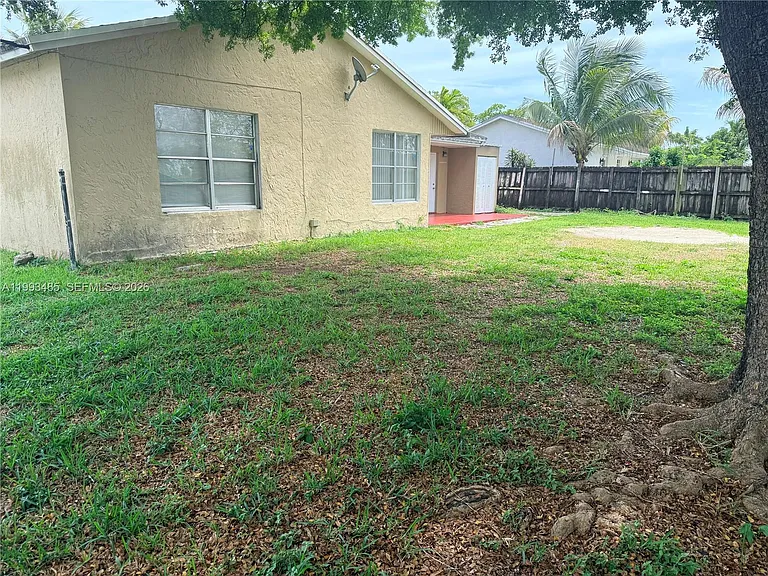 26468 SW 123rd Pl — Photo 32