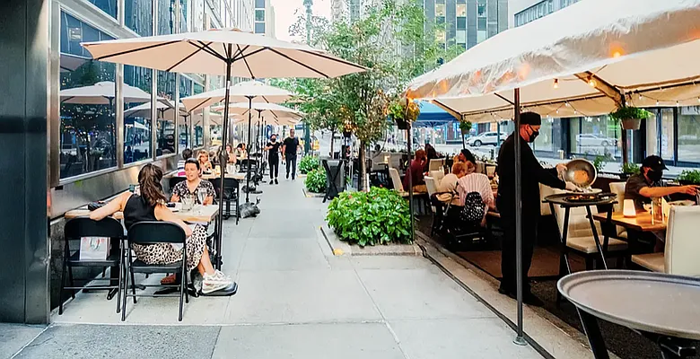 Rented by REAL New York | media 21