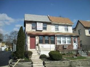 2347 Macdade Blvd, Holmes, PA 19043