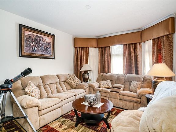 5th image of 1660 Derby Glen Dr
