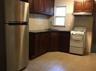 1605 S 10th St FLOOR 2, Philadelphia, PA 19148