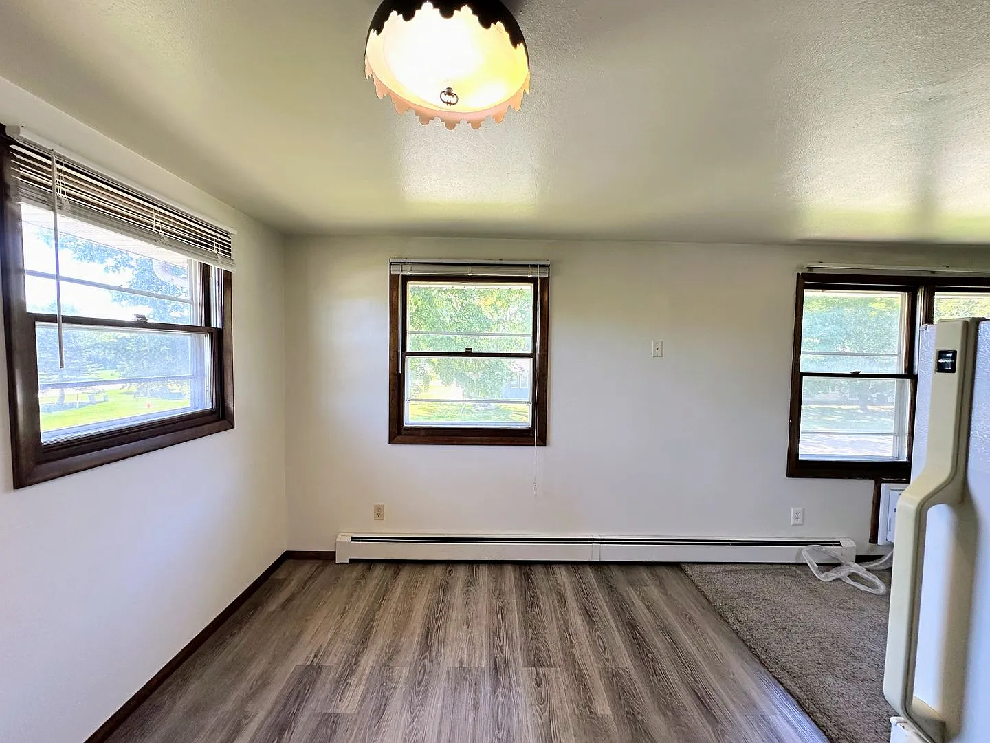 1240 Ponderosa Ave — Photo 3