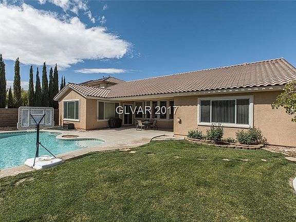 2nd image of 5255 Villa Vecchio Ct