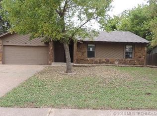 2959 W 112th Pl, Tulsa, OK 74037