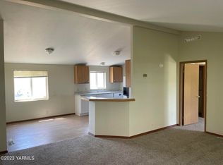 1200 S Euclid Rd #89, Grandview, WA 98930