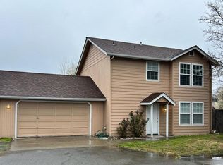 1128 SW Central Ave, Grants Pass, OR 97526