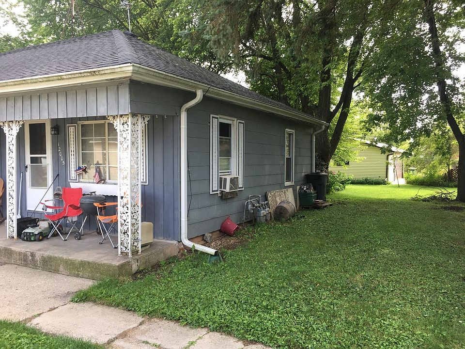 2nd image of 12003 Harrison Ave #12005
