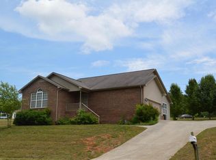 911 Mae Mae Ln, Seymour, TN 37865
