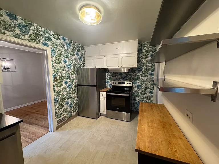 1236 Holly St — Photo 6