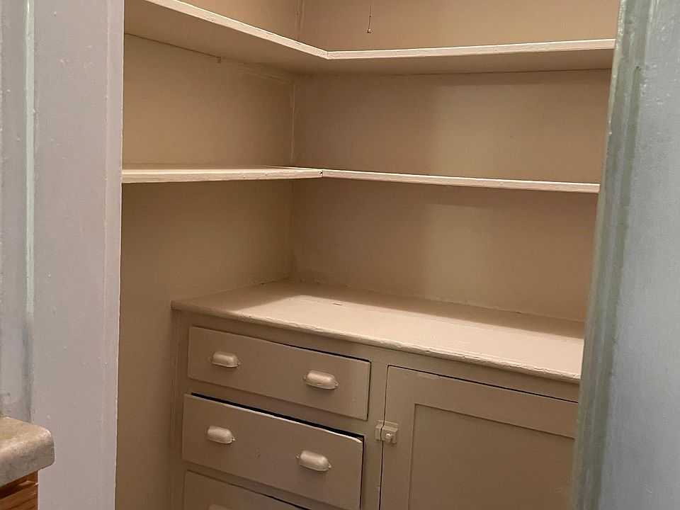 149 Cooper Hill St Manchester, CT Zillow Apartments for Rent in