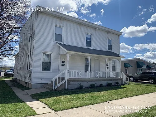 1216 Hamilton Ave NW #2 Photo 1