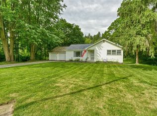 477 Gallup Rd, Spencerport, NY 14559