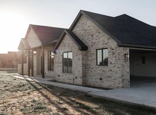 7211 W 12th St, Plainview, TX 79072