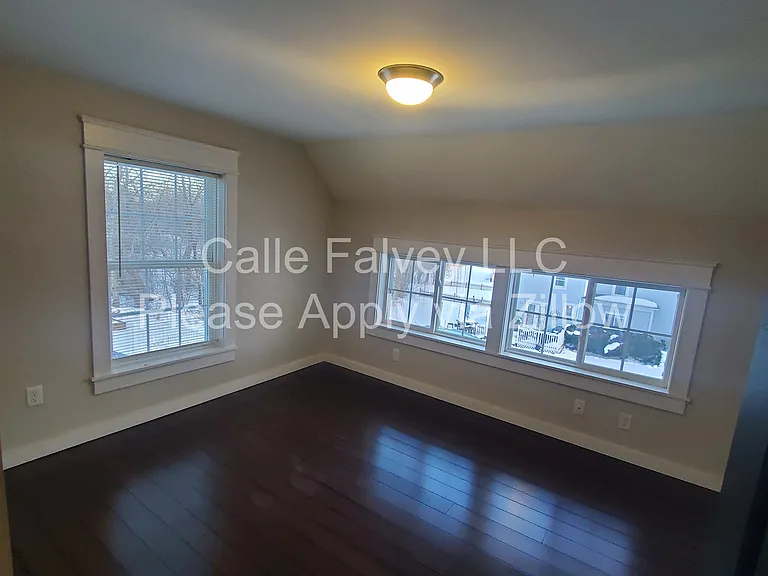 43 Vine St — Photo 24
