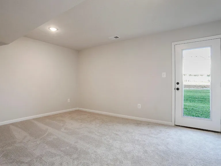 128 Rabbit Rd — Photo 11