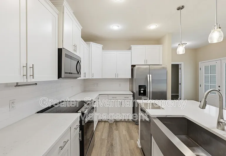 130 Danbury Ct #1 — Photo 14