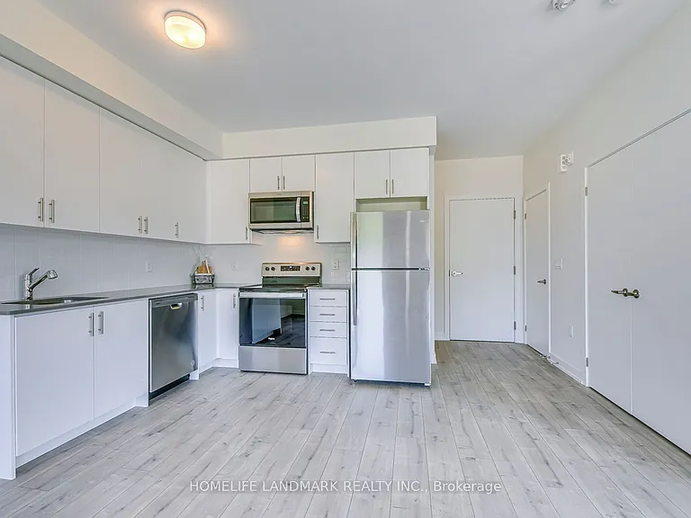 3538 Colonial Dr #14 — Photo 6