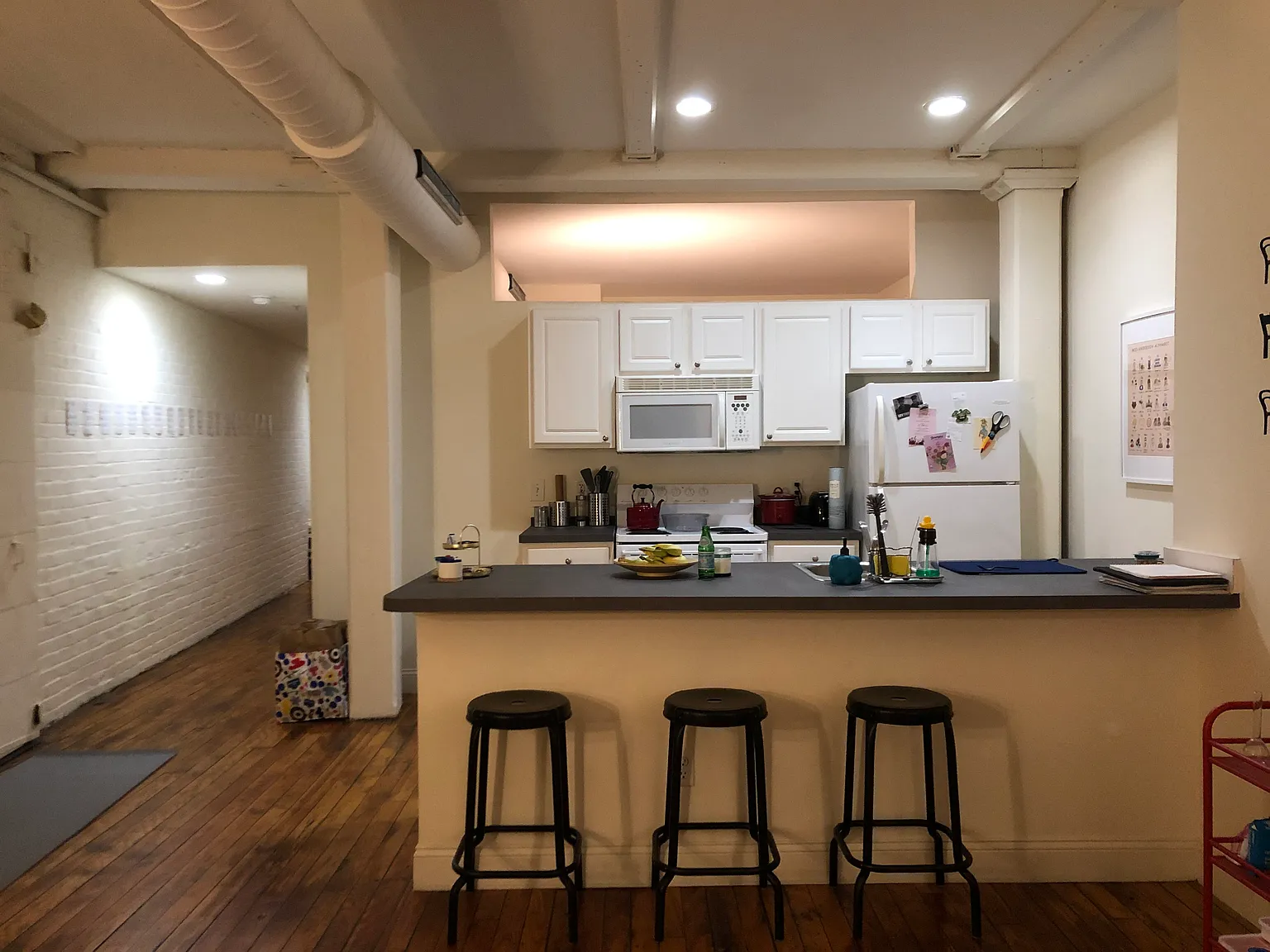STROUSE ADLER — Photo 2