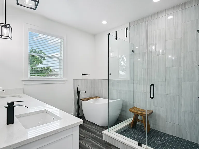 328 W Frierson Ave #1 — Photo 57