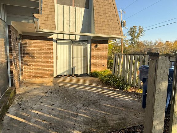 3rd image of 505 Cross Creek Rd #505C-A