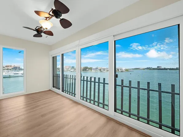 868 BAYWAY BOULEVARD #307, CLEARWATER BEACH, FL 33767