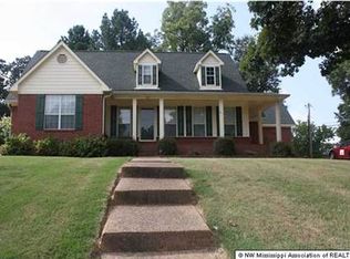 265 E Robinson St, Hernando, MS 38632