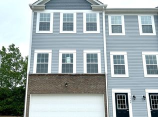 5960 Abernathy Ln, Columbus, OH 43232