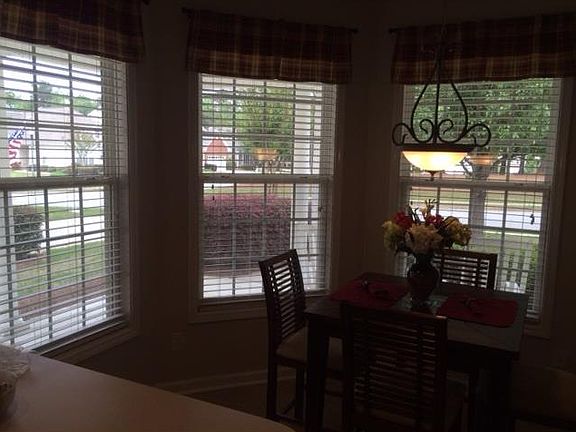4th image of 30 Scenic Hills Dr